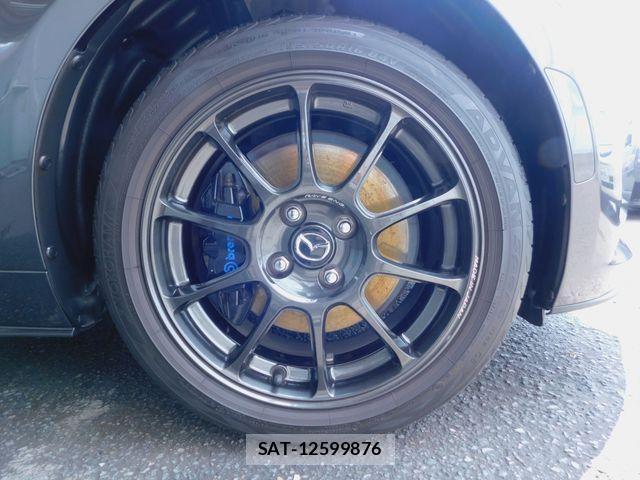 Mazda ROADSTER 2022-02 8075360-2