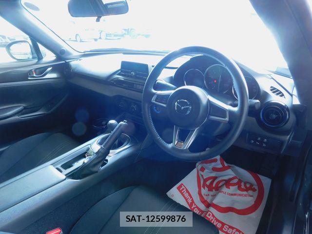 Mazda ROADSTER 2022-02 8075360-3
