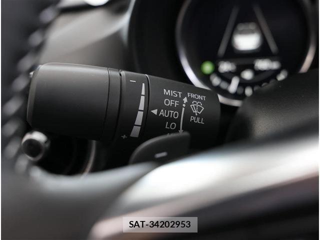 Mazda ROADSTER 2025-08 8101586-27