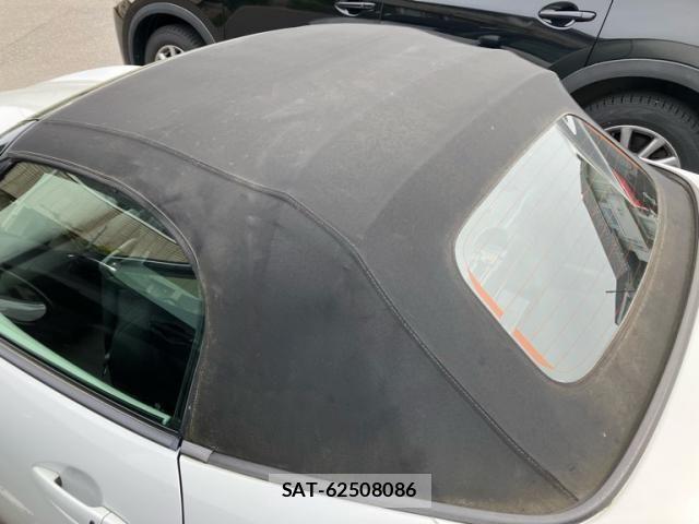 Mazda ROADSTER 2015-09 8101592-7