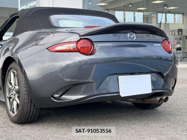 Mazda ROADSTER 2016-01 8101589-11