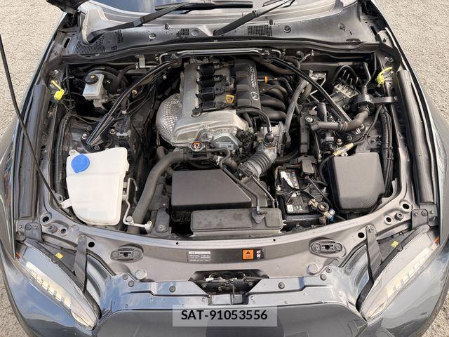 Mazda ROADSTER 2016-01 8101589-16