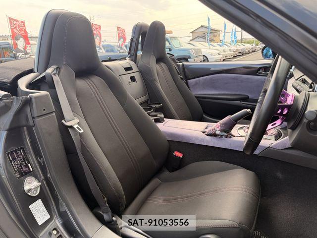 Mazda ROADSTER 2016-01 8101589-19