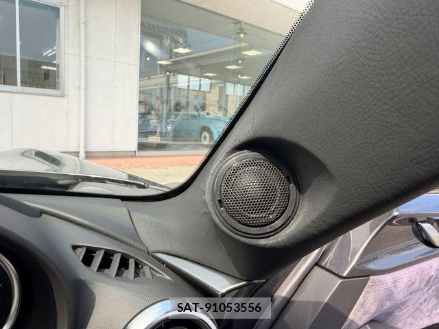 Mazda ROADSTER 2016-01 8101589-25