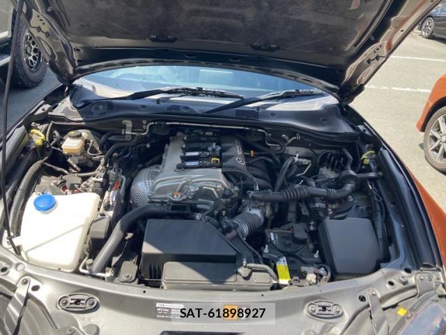 Mazda ROADSTER 2018-09 8101590-16
