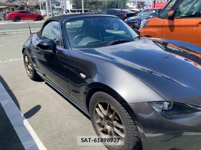 Mazda ROADSTER 2018-09 8101590-4