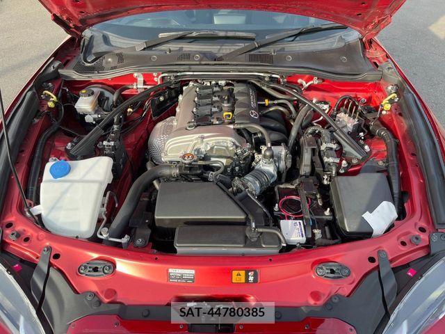Mazda ROADSTER 2019-10 8101587-15