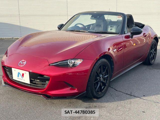 Mazda ROADSTER 2019-10 8101587-17