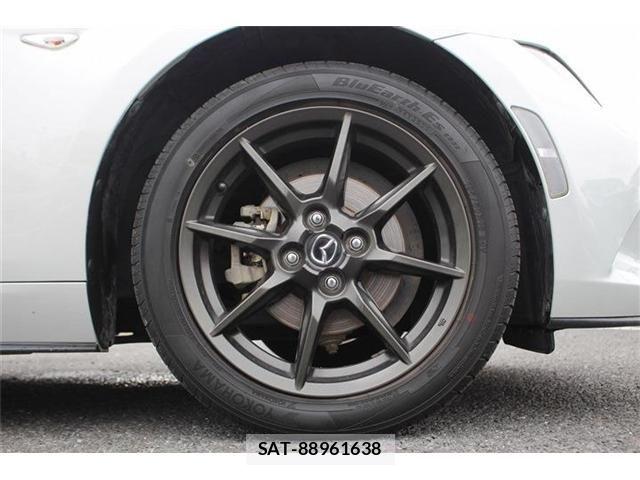 Mazda ROADSTER 2015-09 8101593-17