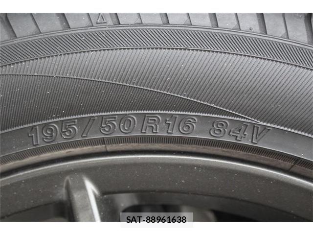 Mazda ROADSTER 2015-09 8101593-21