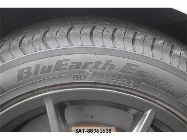 Mazda ROADSTER 2015-09 8101593-22
