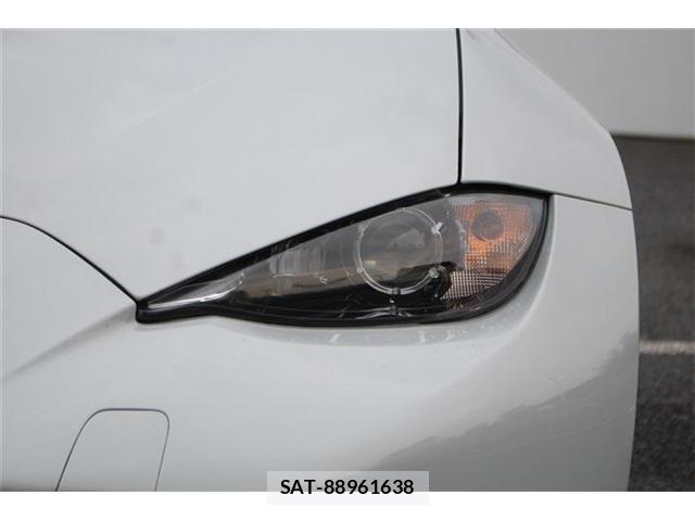 Mazda ROADSTER 2015-09 8101593-26
