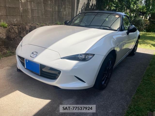 Mazda ROADSTER 2022-07 8101585-1