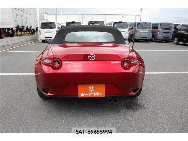 Mazda ROADSTER 2025-01 8101584-12