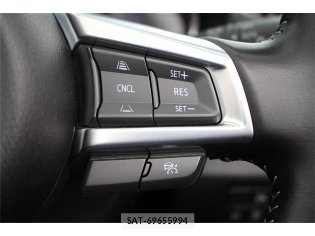 Mazda ROADSTER 2025-01 8101584-3