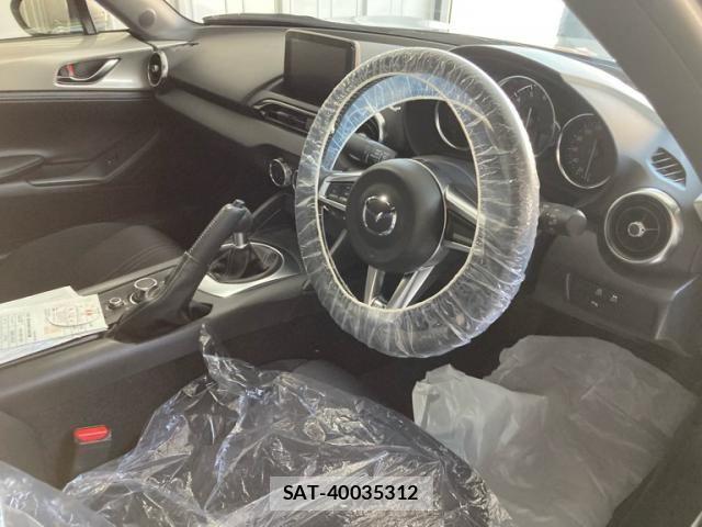 Mazda ROADSTER 2023-12 8101583-10