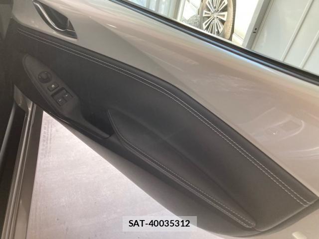 Mazda ROADSTER 2023-12 8101583-14