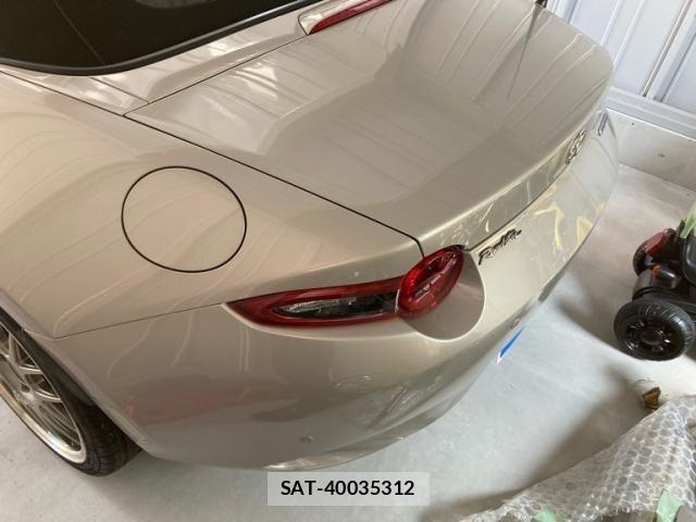 Mazda ROADSTER 2023-12 8101583-1