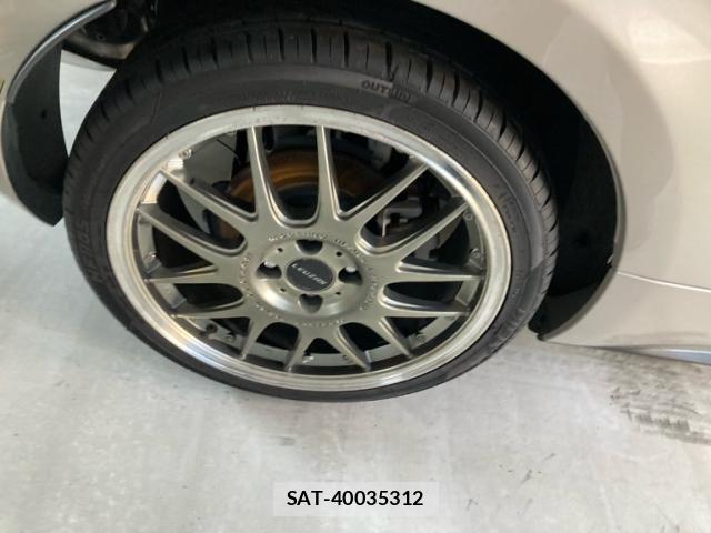 Mazda ROADSTER 2023-12 8101583-6