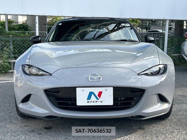 Mazda ROADSTER 2024-03 8101581-15