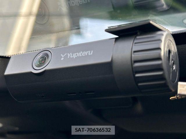 Mazda ROADSTER 2024-03 8101581-7