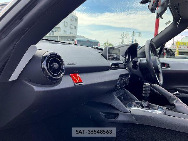 Mazda ROADSTER 2015-07 8101591-12