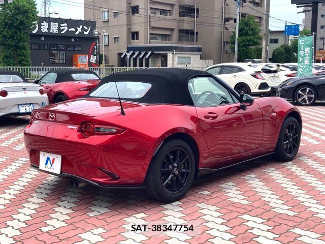 Mazda ROADSTER 2020-12 8132098-15
