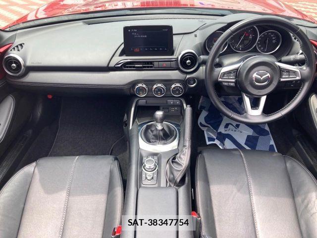 Mazda ROADSTER 2020-12 8132098-1