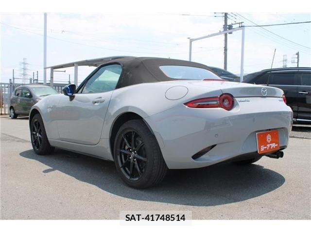 Mazda ROADSTER 2024-10 8146573-10