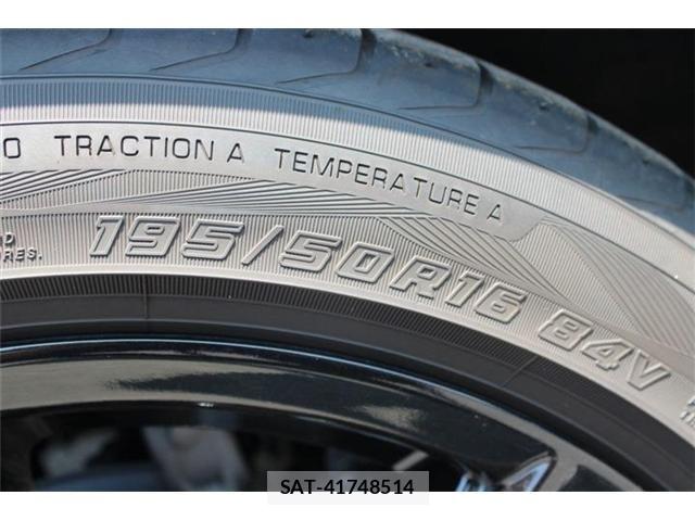 Mazda ROADSTER 2024-10 8146573-25