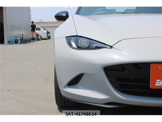 Mazda ROADSTER 2024-10 8146573-4