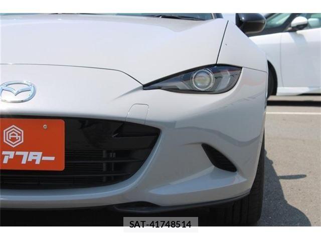 Mazda ROADSTER 2024-10 8146573-5