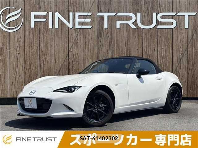 Mazda ROADSTER 2024-04 8209880-0