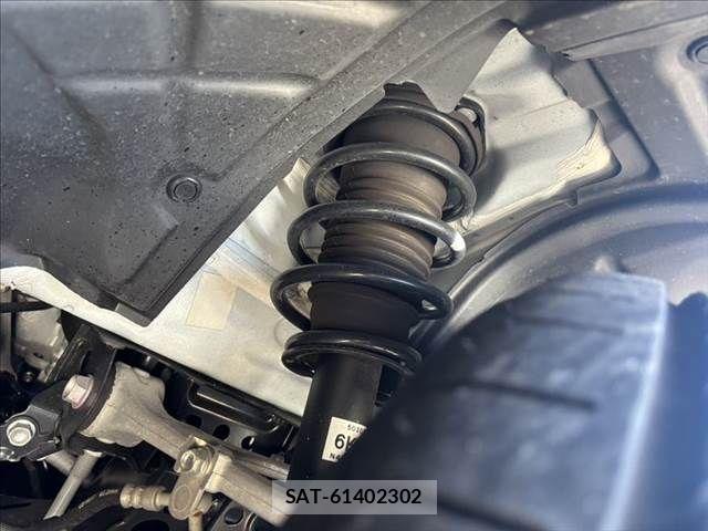 Mazda ROADSTER 2024-04 8209880-12