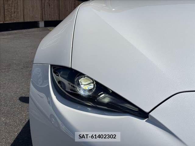 Mazda ROADSTER 2024-04 8209880-27
