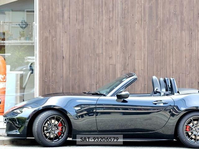 Mazda ROADSTER 2026-06 8209875-9