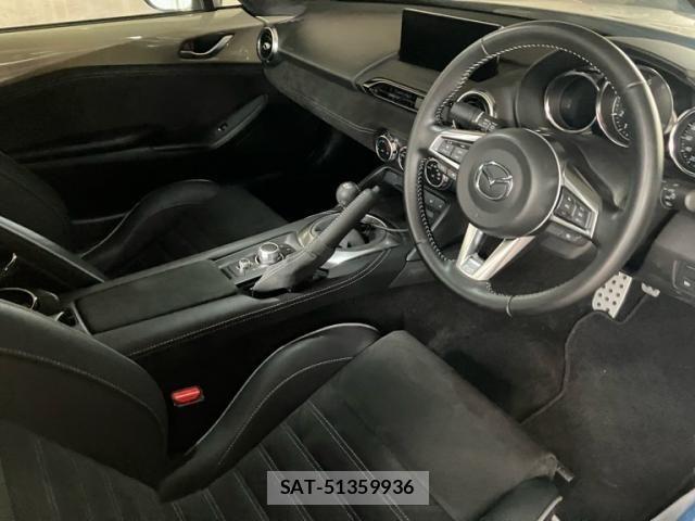 Mazda ROADSTER 2024-07 8231621-11