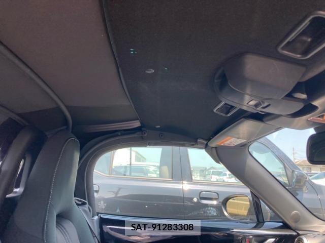 Mazda ROADSTER 2020-08 8231623-11