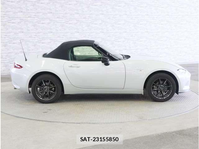 Mazda ROADSTER 2015-09 8231624-8