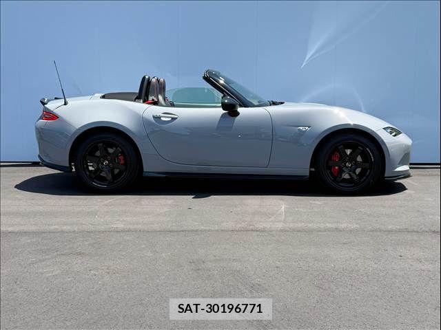 Mazda ROADSTER 2026-04 8231620-12