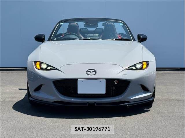 Mazda ROADSTER 2026-04 8231620-6