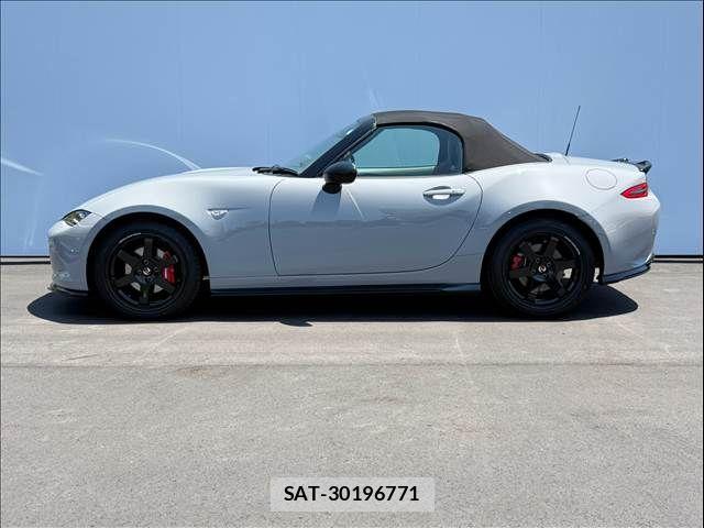 Mazda ROADSTER 2026-04 8231620-7