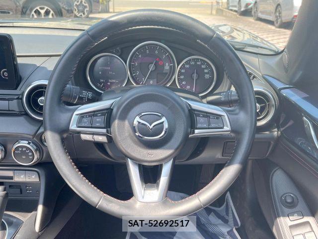 Mazda ROADSTER 2018-09 8231622-10