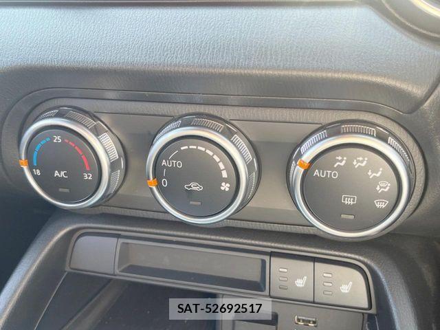 Mazda ROADSTER 2018-09 8231622-7