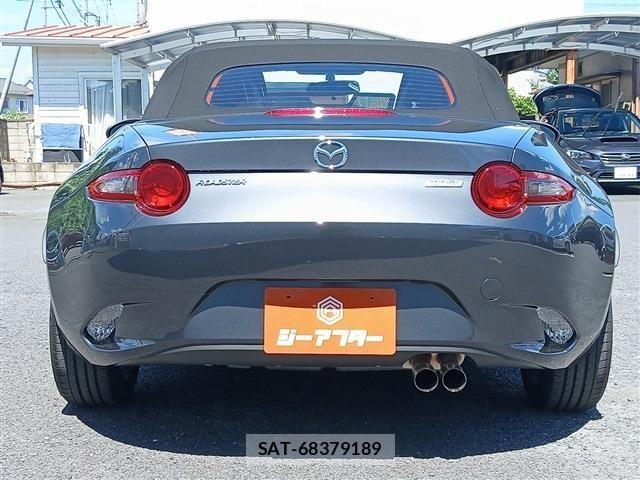 Mazda ROADSTER 2015-08 8246526-9