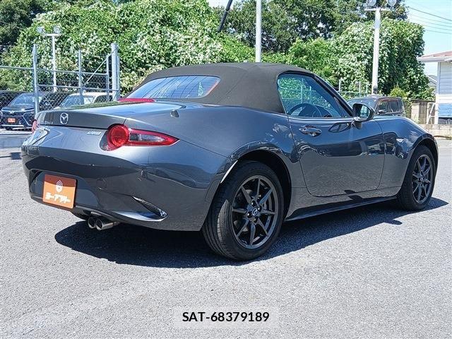Mazda ROADSTER 2015-08 8246526-20