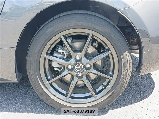 Mazda ROADSTER 2015-08 8246526-29