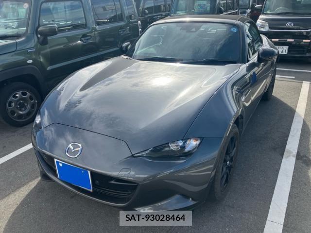 Mazda ROADSTER 2022-09 8246524-2