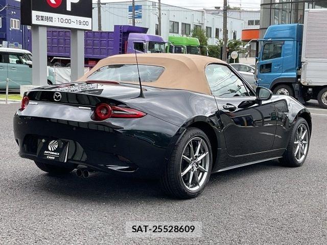 Mazda ROADSTER 2024-07 8246522-2
