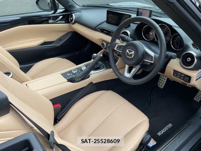 Mazda ROADSTER 2024-07 8246522-8